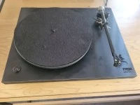 Rega Planar 3 Turntable
