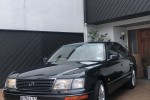 Lexus LS 400