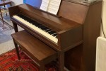 Upright piano-Elderly