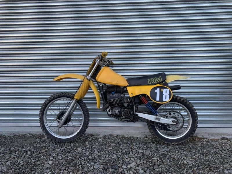 Motorcycle Suzuki Rm125