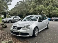 Golf R32