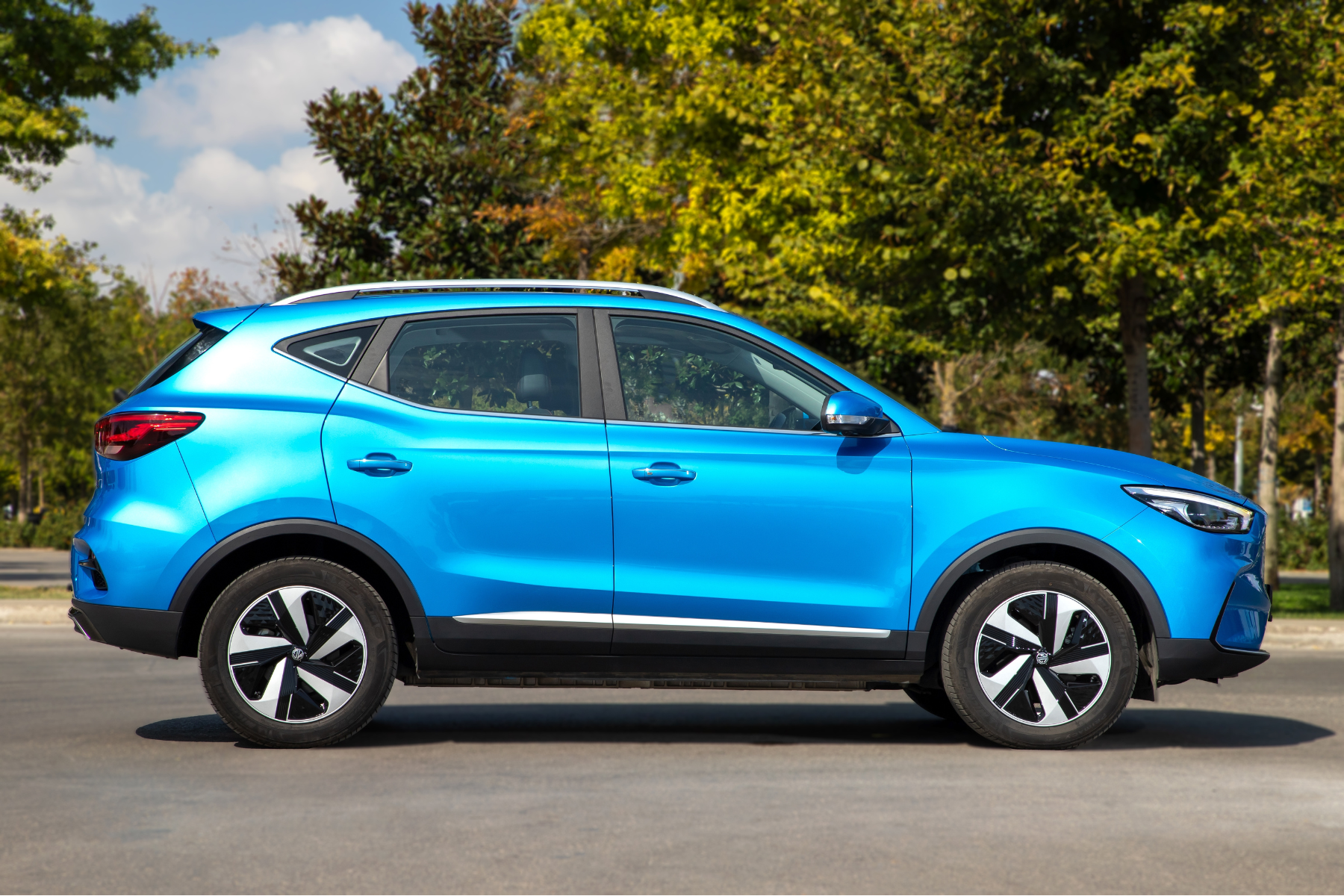  MG ZS EV is an all electric crossover SUV by MG.