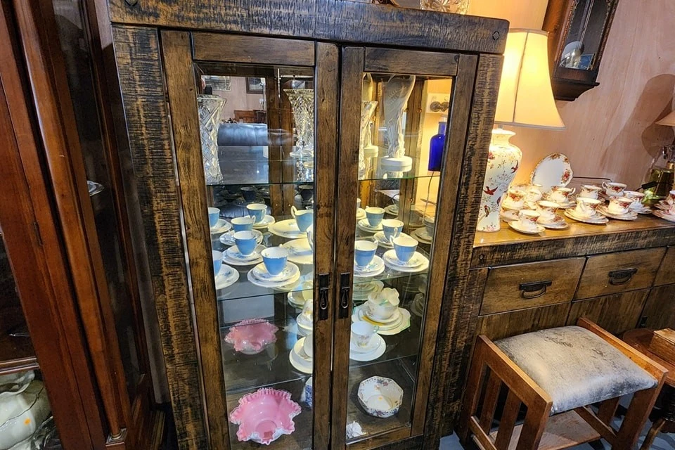 Selwyn Dealers Second-Hand Furniture Christchurch