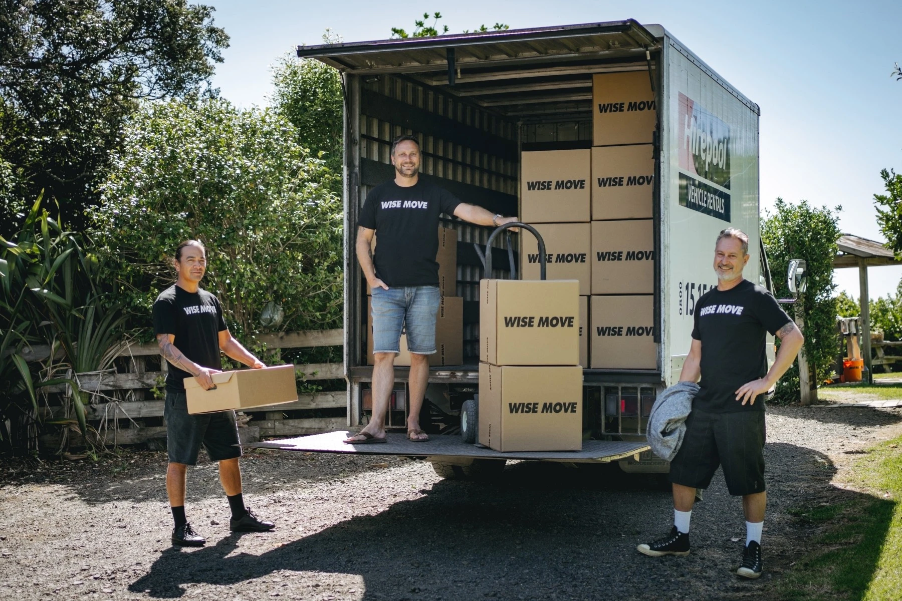 Auckland moving team